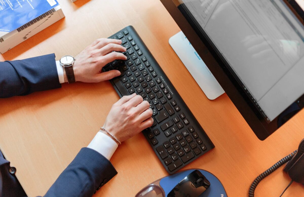 Attorneys: Don’t Have Time to Write Legal Blogs? Try These 4 Ideas Instead